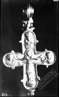 ЭНКОЛПИОН с рельефным изображением Божьей Матери и Иисусом и трех святых  в медальонах на концах креста