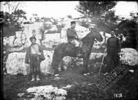 The Lord of Mangup-Kale (on horseback) with his servants in Tabana-Dere